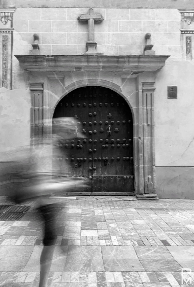 Digital photograph, In Transit